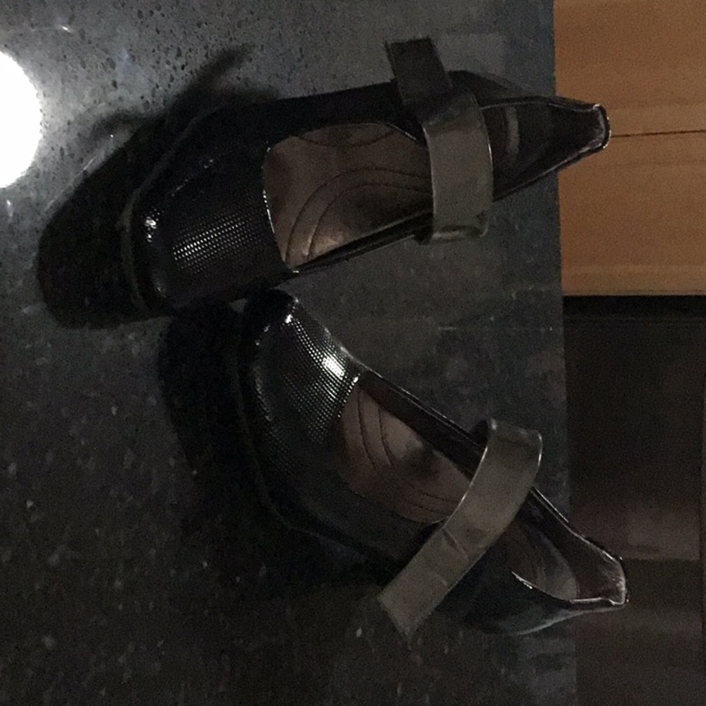 ASGI dress shoes